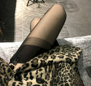 吻狼之问题少女 电影_720在线视频观看