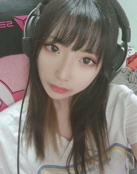 老妇女hd_BD高清免费观看