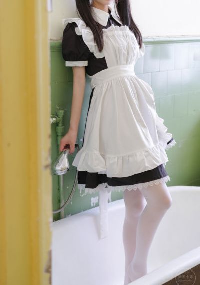 魔法学院之六大令牌_720电视剧在线观看