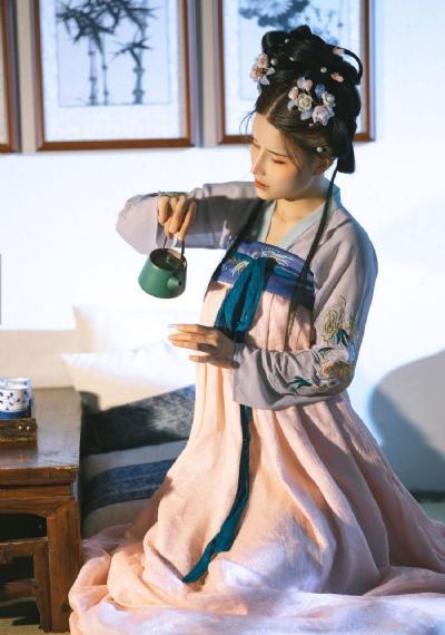 日韩小视频在线播放_在线观看完整视频大全