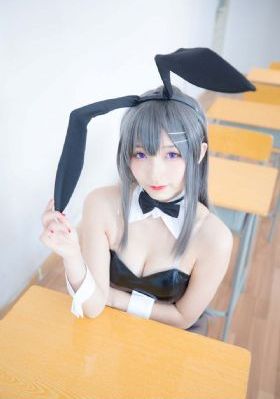 火热的邻居完整版_剧情片韩国电影在线观看